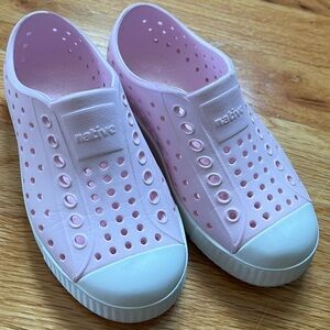 Pink Native Jeffersons